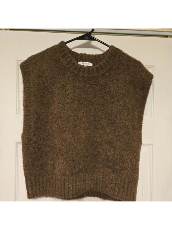 Madewell Sweaters - Madewell Crew Neck Sherpa Vest Brown Fuzzy Sz M Soft Academic Preppy Sleeveless